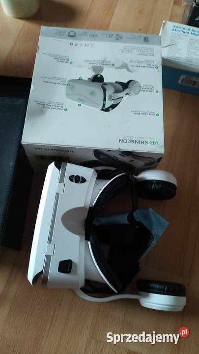 gogle VR marki VR Shinecon Książ Wielkopolski