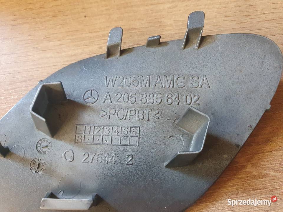 MERCEDES W205 AMG ZAŚLEPKA HAKA ZDERZAKA PRZÓD