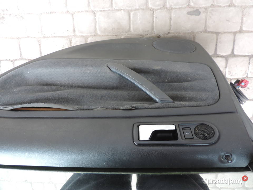 VW PASSAT B5 SEDAN DRZWI PRAWY TYŁ Nowy Sącz