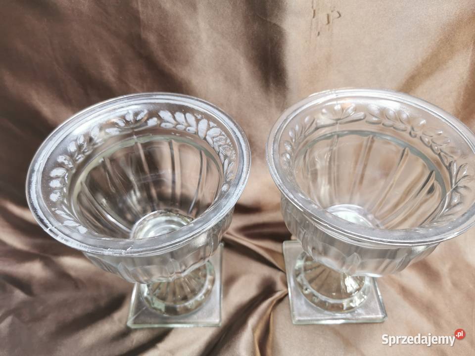 Duże gazony szklane na kwadratowej podstawie Lublin