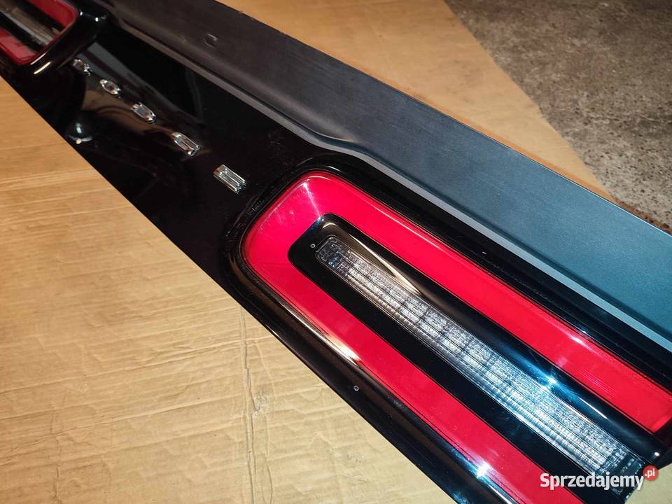 Dodge Challenger 2015 blenda klapa lampa tylna Głogów Małopolski sprzedam