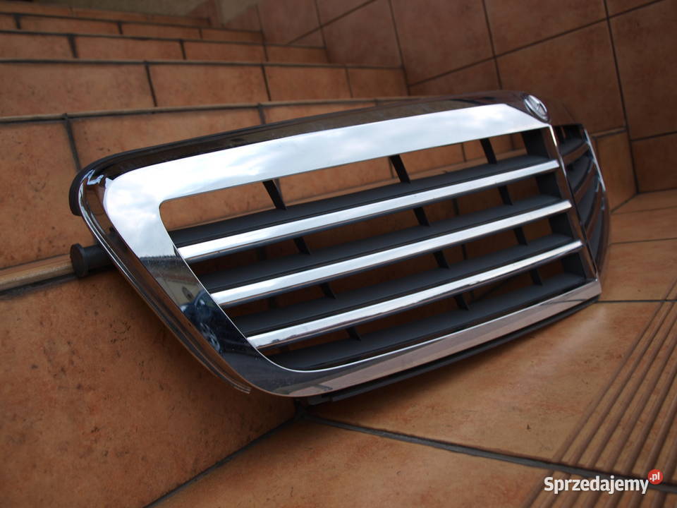 Mercedes C klasa W204 grill chrom atrapa przód Kalisz