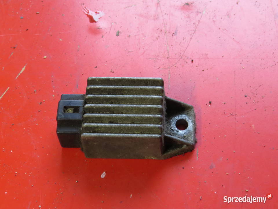 PEUGEOT ELYSEO 50 80 9801 REGULATOR NAPIĘCIA Warszawa