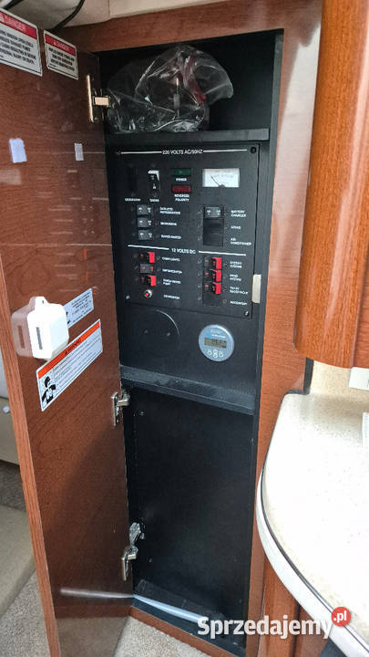 Jakch motorowy Sea Ray 275 Żeglarstwo Częstochowa