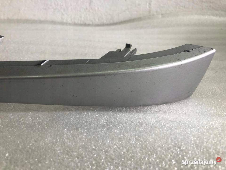 LISTWA POD LAMPĘ PRAWA 7030551 BMW E46 SEDAN