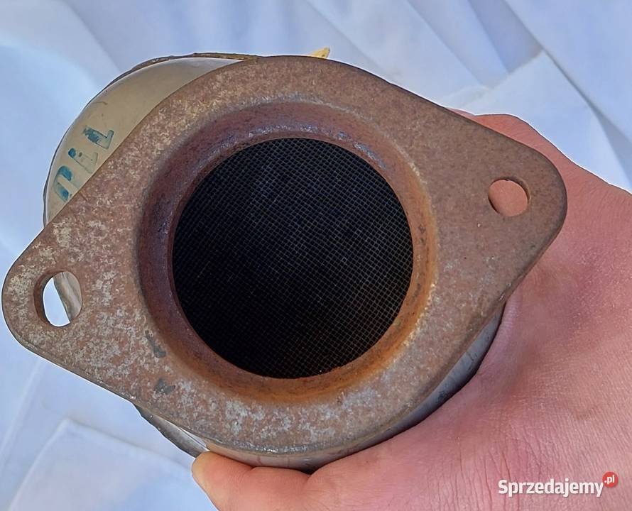 KATALIZATOR VOLVO S40 V40 16 18 19951999 8602964 osobowe dolnośląskie Mielęcin