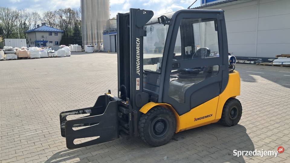 Wózek widłowy LPG Jungheinrich TFG 425 Kabina z Bielsko-Biała