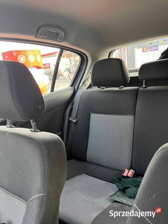 Opel Astra Hatchback 2009 90KM