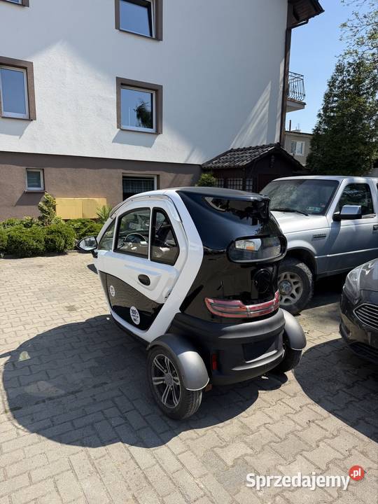 Skuter elektryczny zabudowany trzykołowy bez Pozostałe Gdańsk