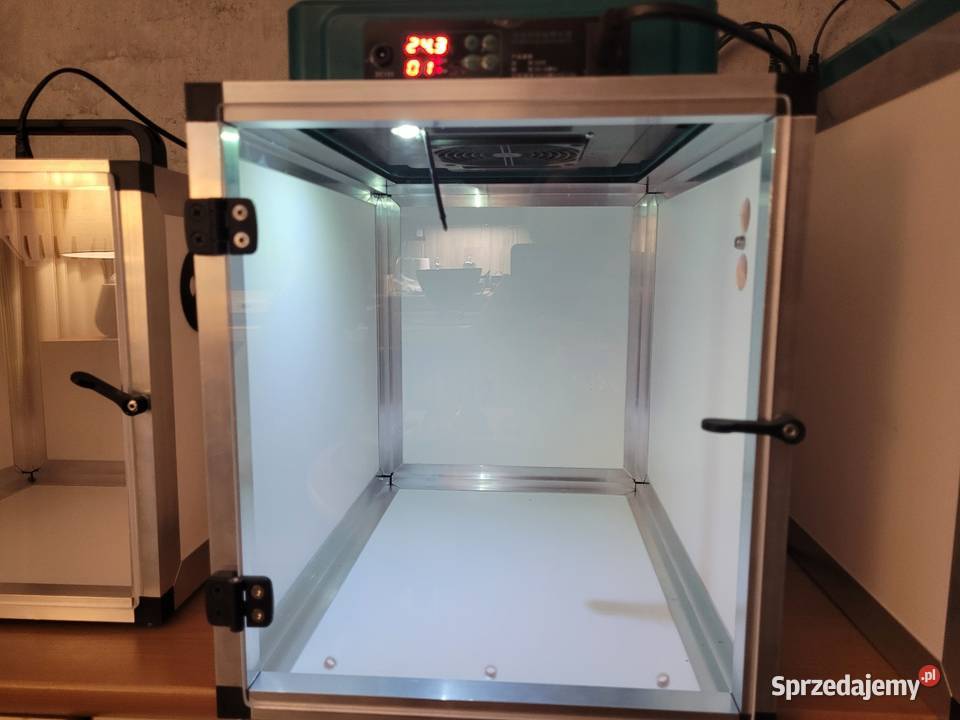 Odchowalnik papug Kościan