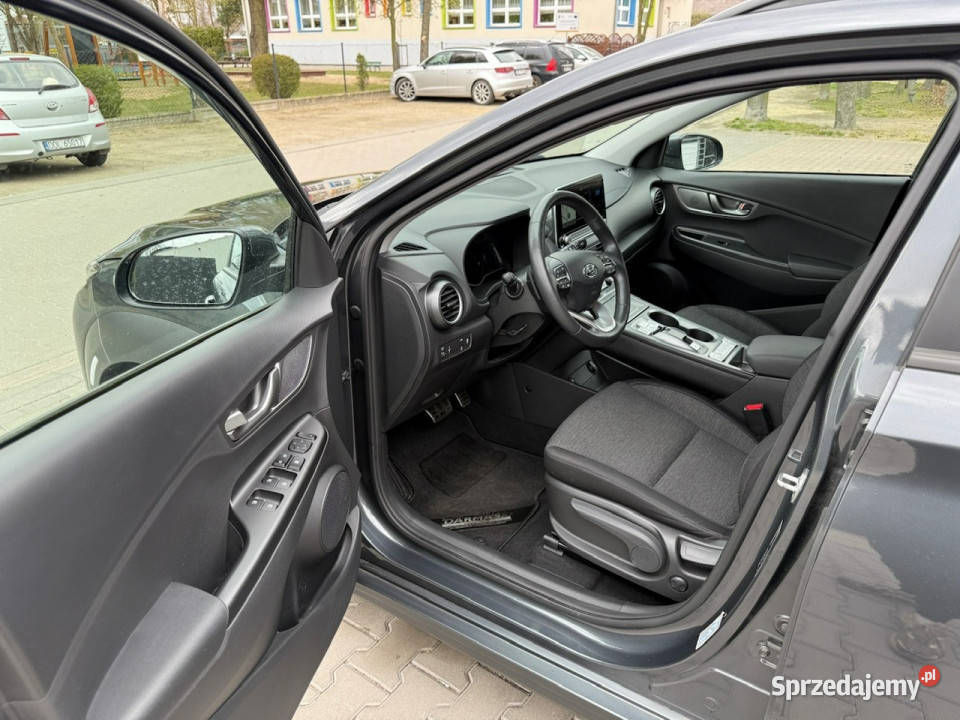 Hyundai Kona 100 elektryk Bogate wyposażenie podgrzewane fotele Syców