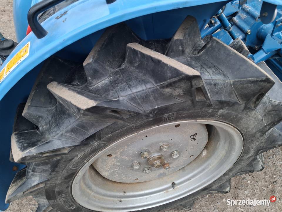 Hinomoto E15 2wd glebogryzarka Pozostałe Konary