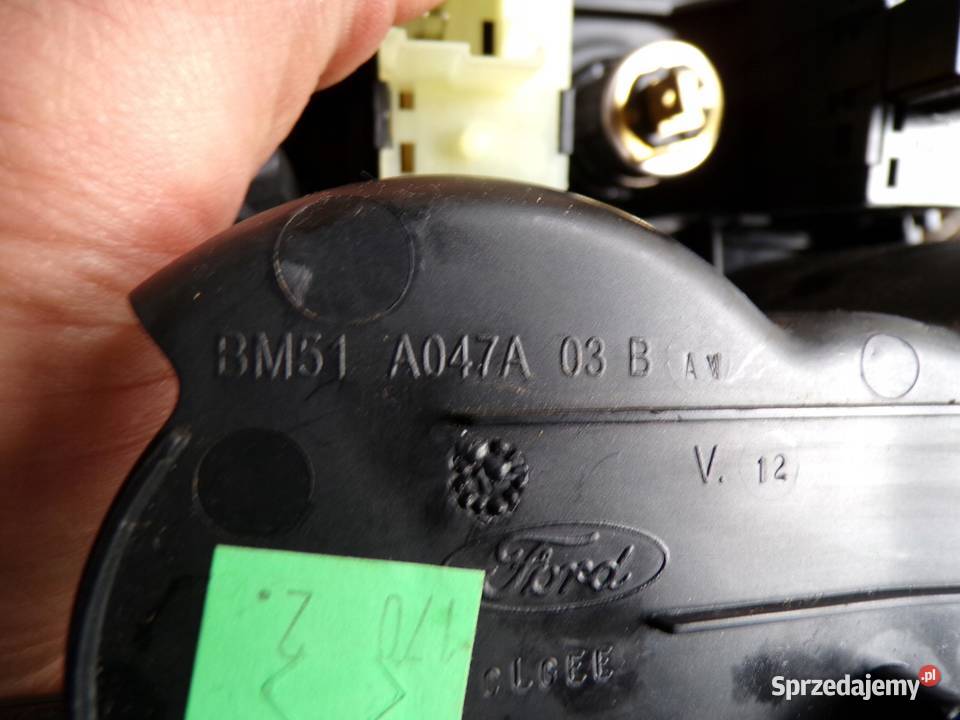 FORD FOCUS MK3 PRZEŁĄCZNIK PODGRZEWANIA FOTEL Panele sterowania, przełączniki