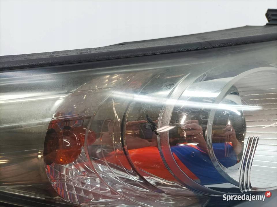 LAMPA PRZÓD PRAWA EUROPA USZKODZONA Hyundai ix35