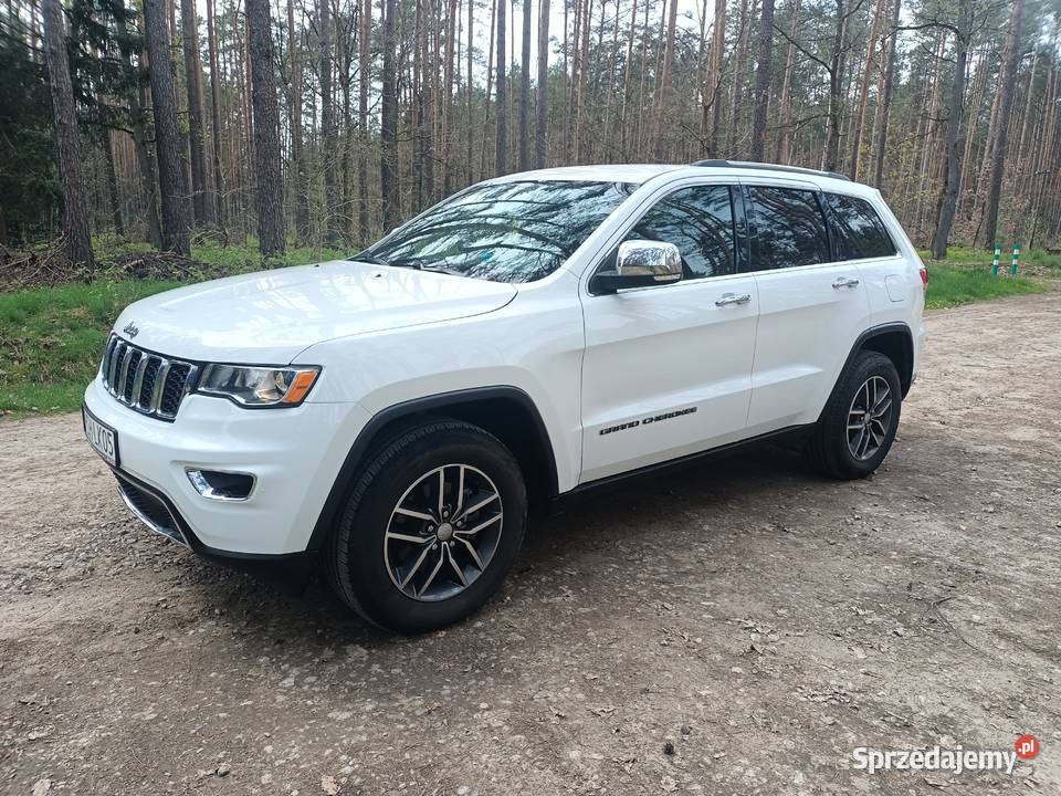 Jeep Grand Cherokee benzyna gaz gniazdo AUX
