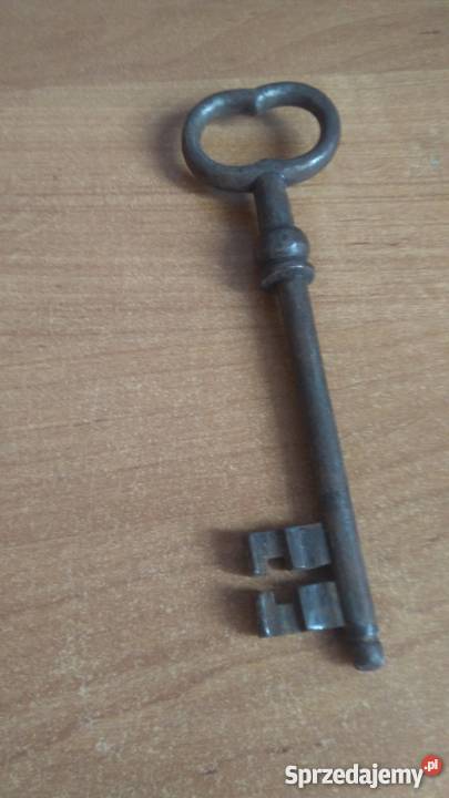 zabytkowe klucze Chocznia