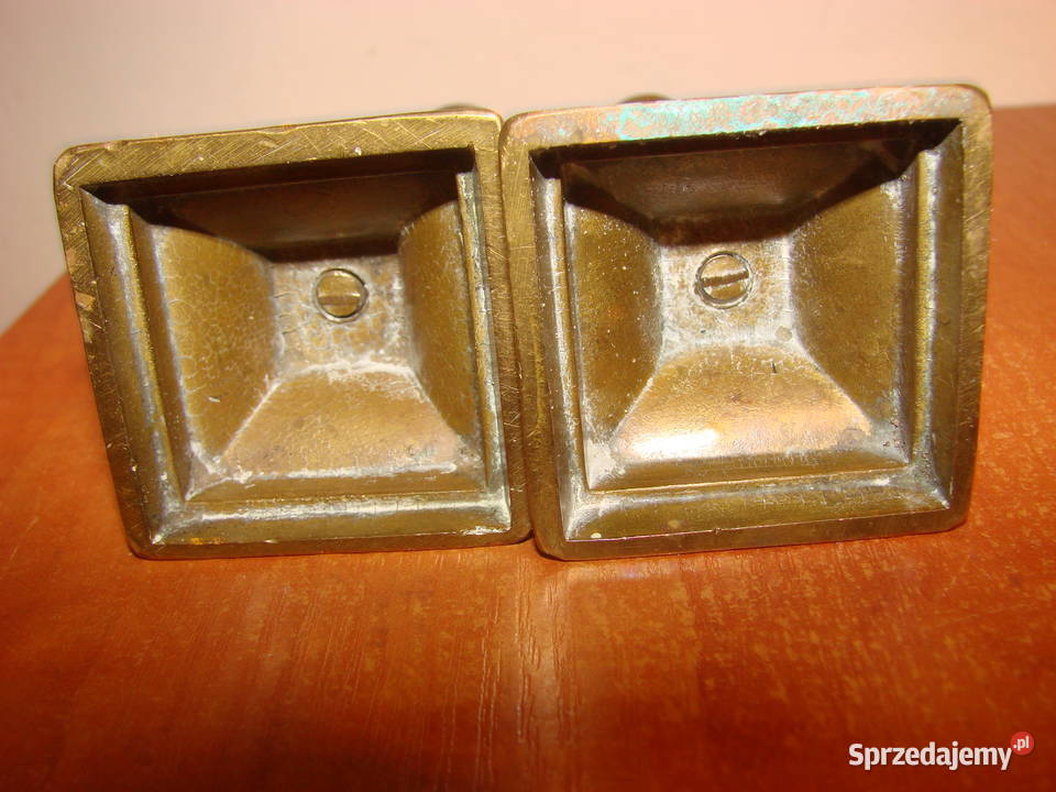 mały mosiężny świecznik Pruszcz Gdański