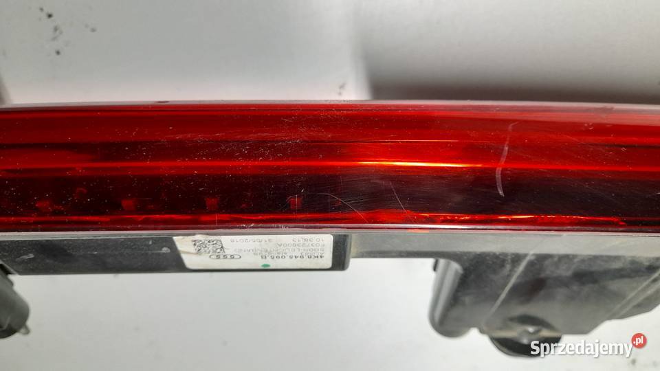 AUDI A7 C8 LAMPA TYLNA W KLAPĘ BLENDA 4K8945095B