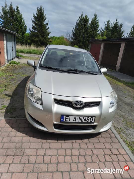 TOYOTA AURIS 14 welurowa tapicerka Łask