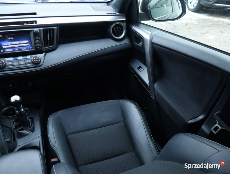 Toyota RAV 4 20 D4D elektrycznie ustawiane fotele Łódź