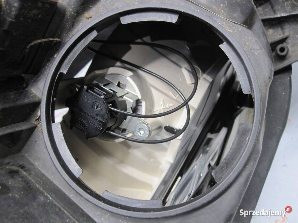 ASTRA J 10r lampa prawa przód 13253657 ANGLIK Kielce