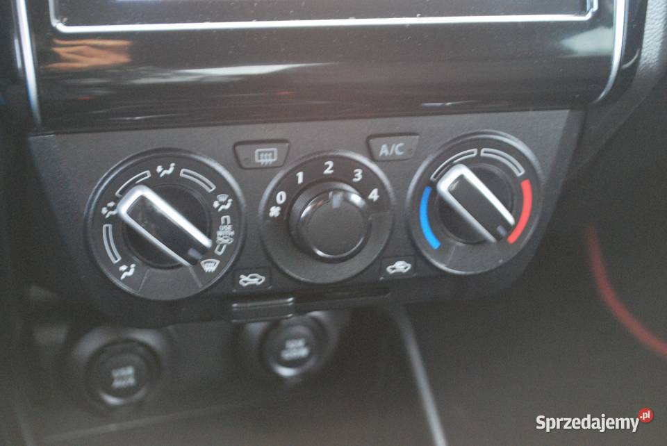 Suzuki Swift 4x4 12 Hybryda 90 Klima Alufelgi hybryda Nowy Sącz sprzedam