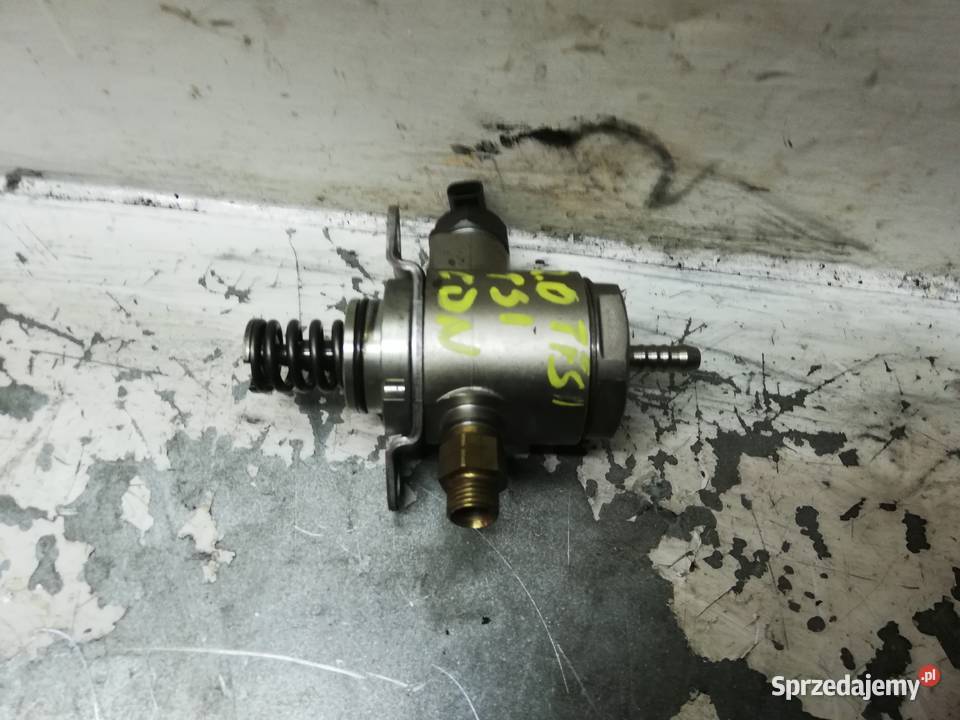 Pompa paliwa VW 18 TFSI 06J127025D Suchedniów