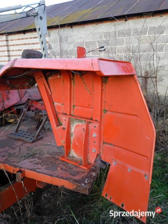 Błotnik do ursusa 3512 MF 255 Ursus Części zamienne Rozkopaczew sprzedam