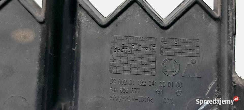 KRATKA ZDERZAKA PRZÓD SKODA RAPID 5JA853677 Lipno