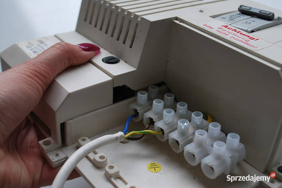 PRZETWORNICA 230V12V DO PRZYCZEPY Grzebowilk