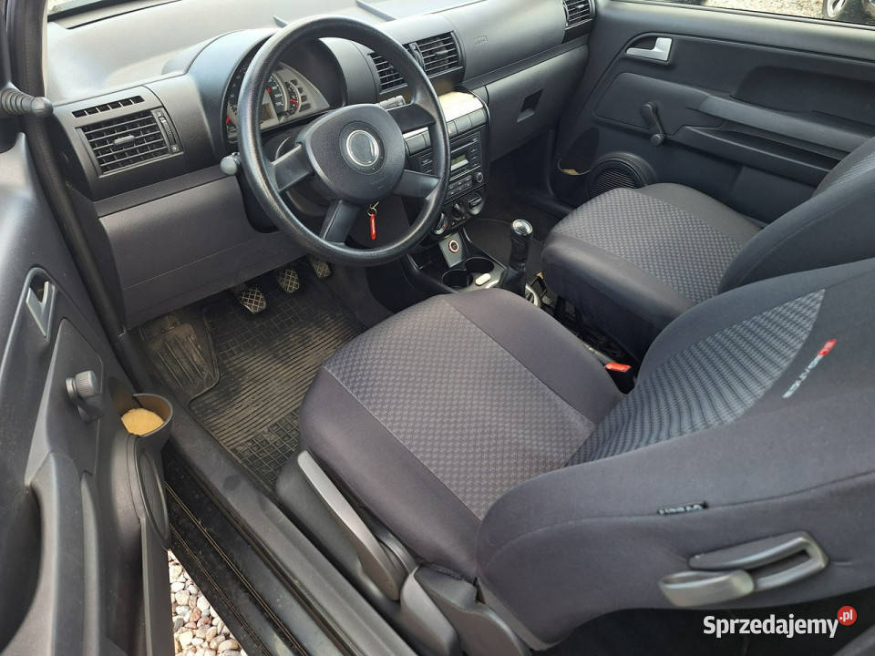 Volkswagen Fox KLIMATYZACJA benzyna ALUfelgi Olsztyn sprzedam