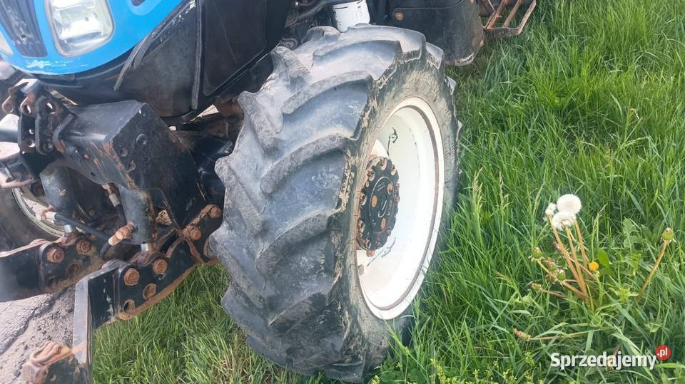 Ciągnik sadowniczy Holland t4040 Klima tuz Tomaszewo