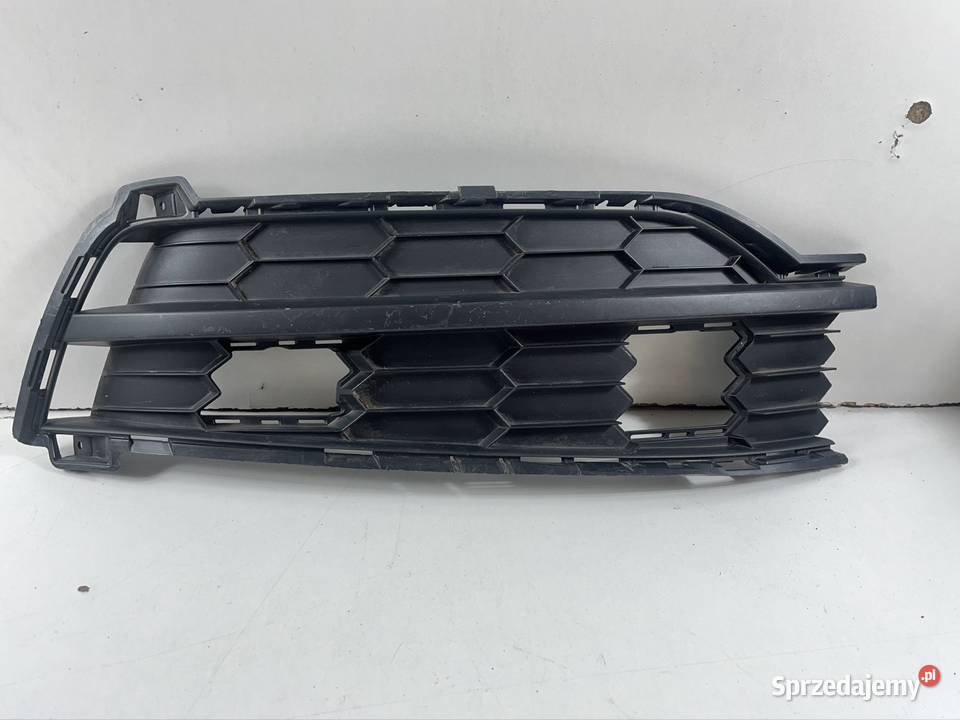 SKODA KAROQ LIFT KRATKA ZDERZAKA PRZÓD PRAWA