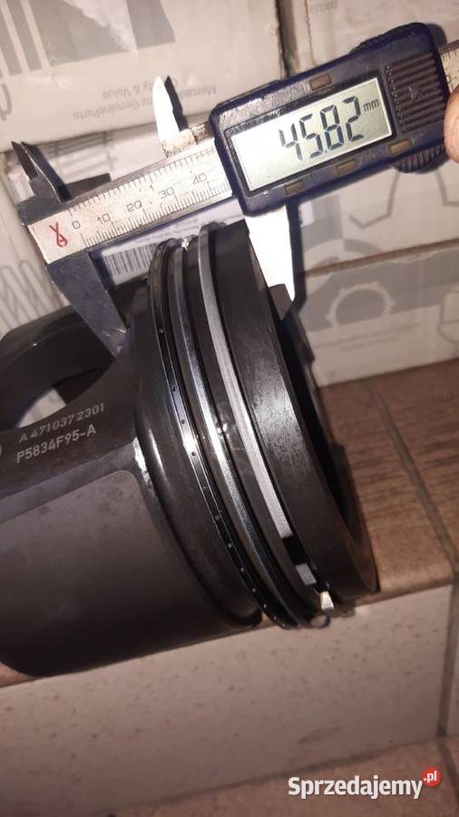 Tłok Mercedes Actros Arocs Antos ciężarowe Częstochowa