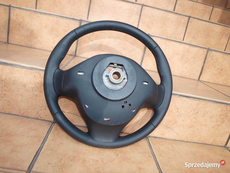 Renault Clio 4 kierownica skórzana nowa 2013 Kalisz