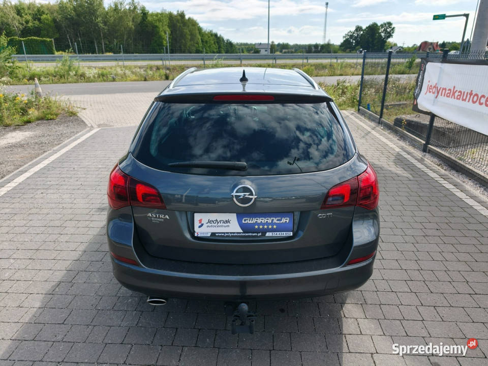 Opel Astra Sports Tourer J 20092019 lakier metallic Lipówki sprzedam