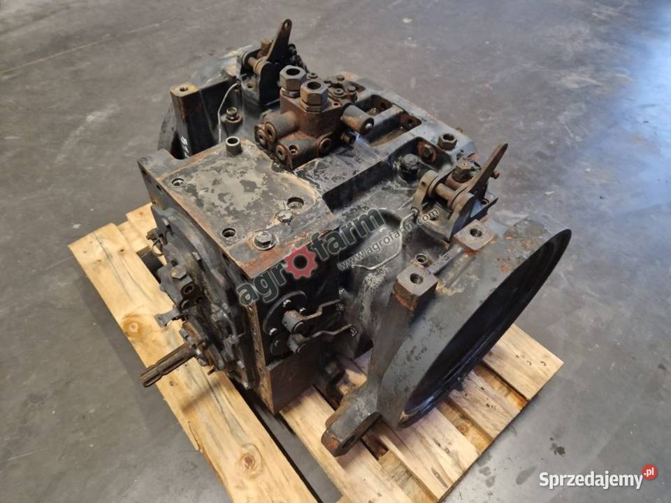 Tylny most Agrotron 61504 2093417029 Byków