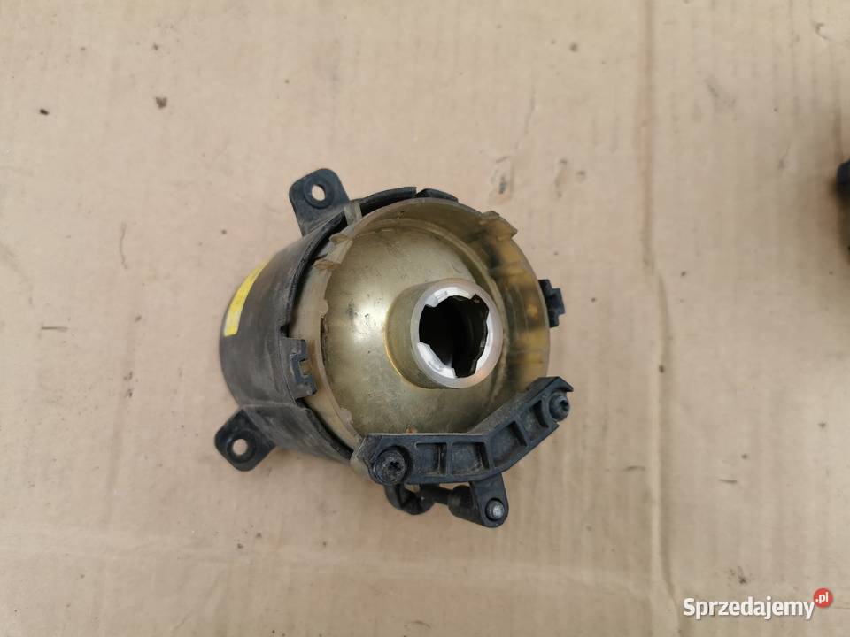 Halogen ford mondeo mk3 prawy lewy 1305200005 osobowe Sieraków