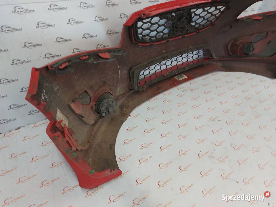 VOLVO C30 10r zderzak przód 31290460 osobowe Kielce