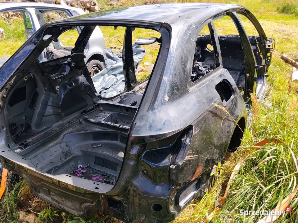 Wanna pas tylny Audi a4 b9 przed lift kolor ly9b wielkopolskie Zbąszyń sprzedam