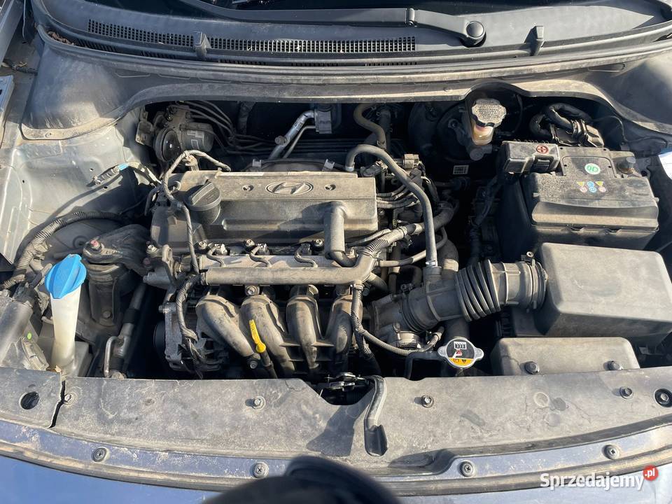 HYUNDAI I20 12i 84 Intuitive DT413 uszkodzony sprzedam