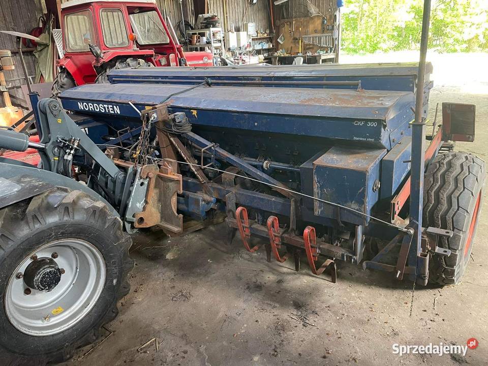 Sprzedam agregat uprawowo siewny 4 m Koło sprzedam