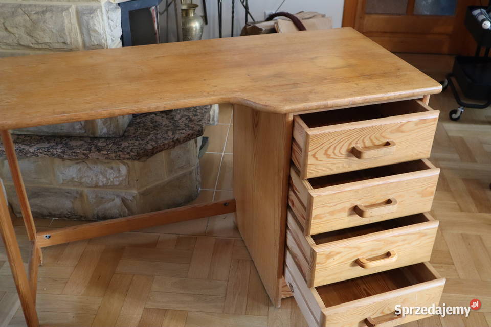 Szafa dwu drzwiowa z biurkiem Ustroń sprzedam