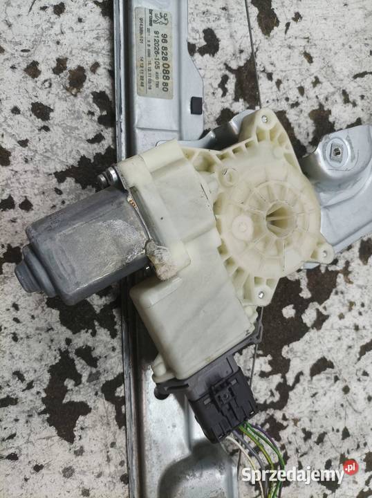 MECHANIZM SZYBY PRAWY PRZÓD 9682808880 Peugeot świętokrzyskie sprzedam