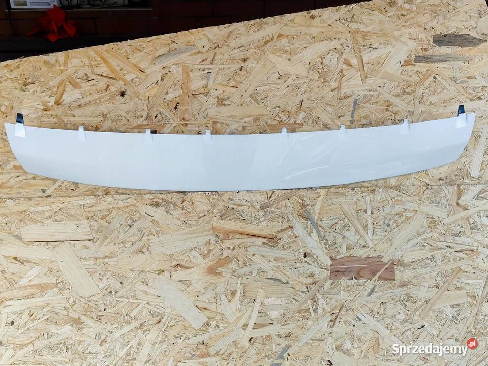 BMW X1 F48 DOKŁADKA ZDERZAKA SPOJLER PRZÓD osobowe Przemęt