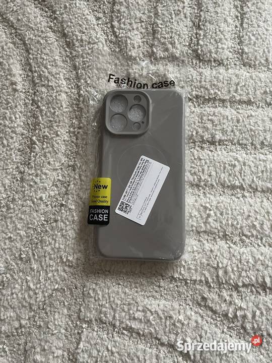Szare etui MagSafe Fashion case do iPhone 15 pro Burzyn