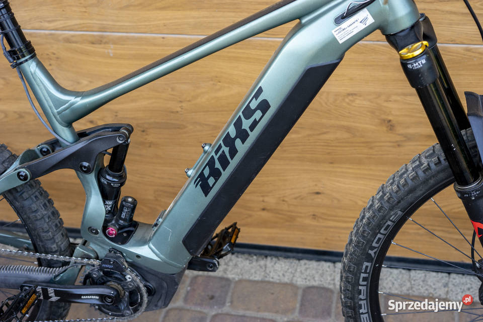 Bixs LANE E26 27529 Mullet rozmiar XL 630 Wh Kluczbork