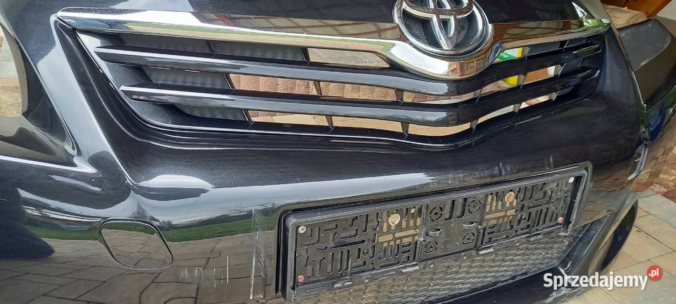 TOYOTA VERSO 0913r Atrapa chrom grill Rok produkcji 2011 Brzozów