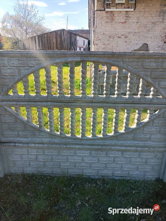 Produkcja płotu betonowego