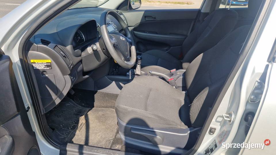 16 126 LPG Klimatyzacja Elektryczne szyby Grzane 1600cm3 i30 Andrespol
